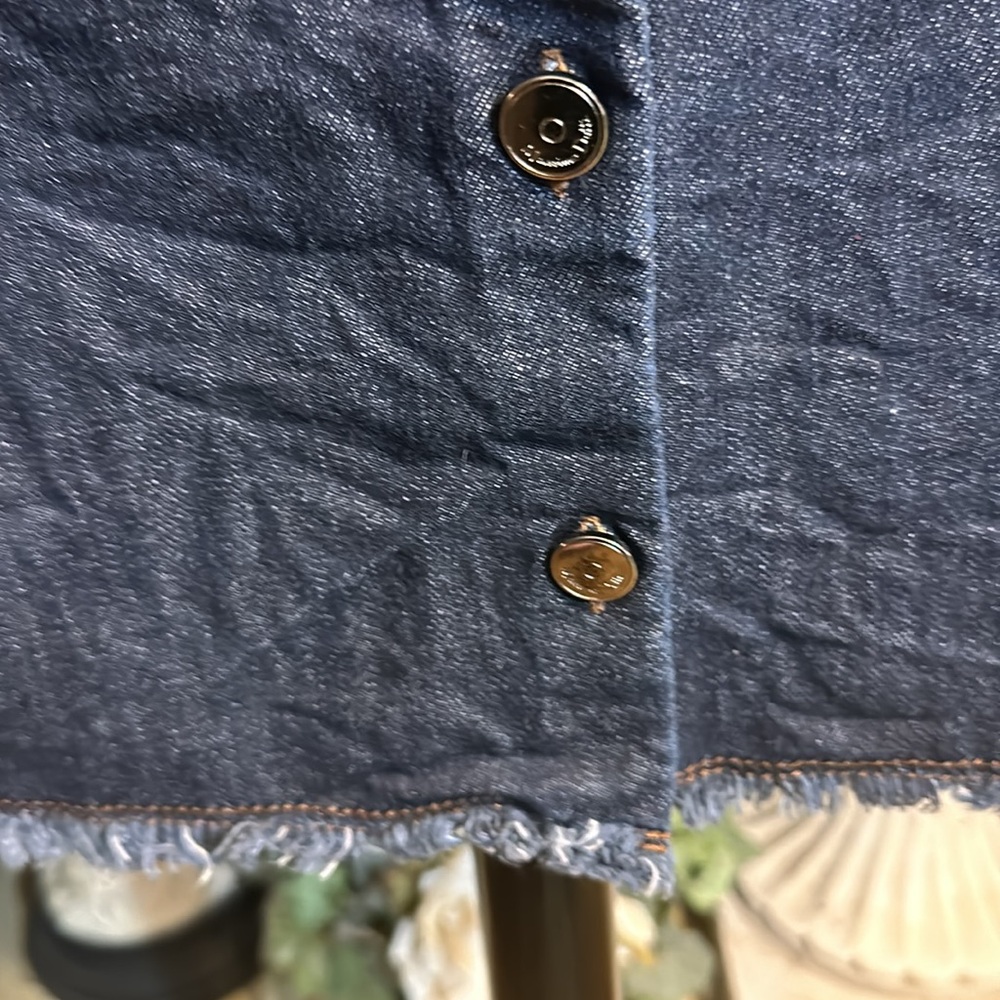 Denim Button-Front Mini Skirt - Picture 3 of 7